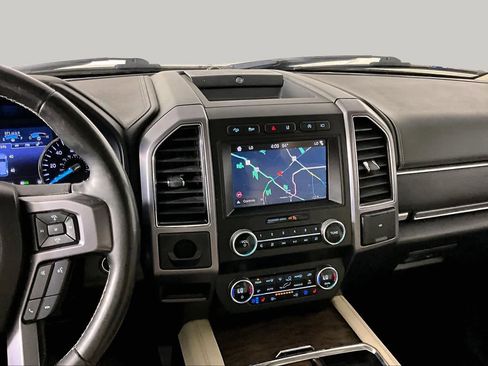 Used 2019 Ford Expedition Max Platinum AWD/4WD image 7