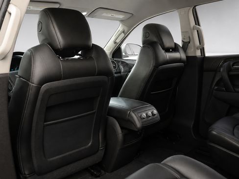 Used 2013 Buick Enclave Leather AWD/4WD image 19