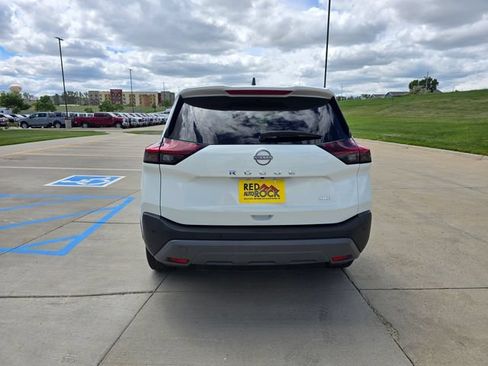 Used 2023 Nissan Rogue S AWD/4WD image 4