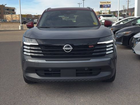 Certified 2025 Nissan Kicks SR w/ SR Premium Package image 8