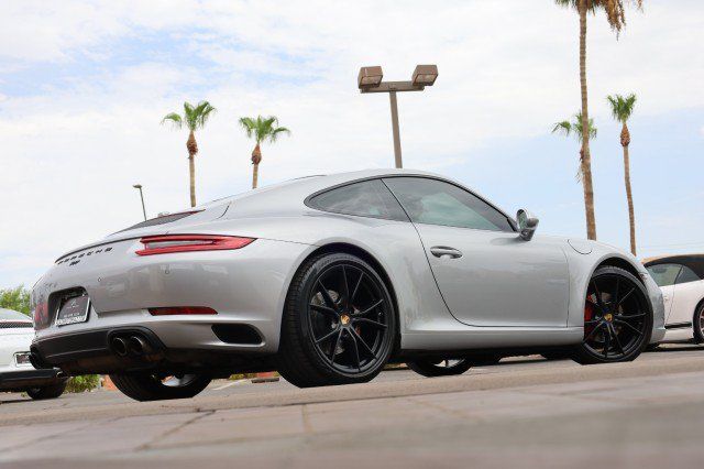 Used 2017 Porsche 911 Carrera RWD image 19