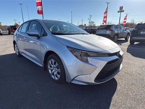 New 2026 Toyota Corolla LE image 7
