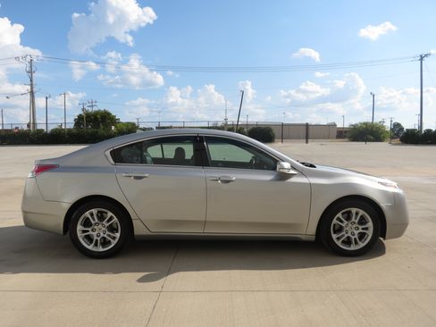 Used 2011 Acura TL w/ Technology Package FWD image 6