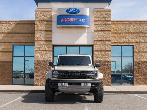 New 2025 Ford Bronco Raptor image 3