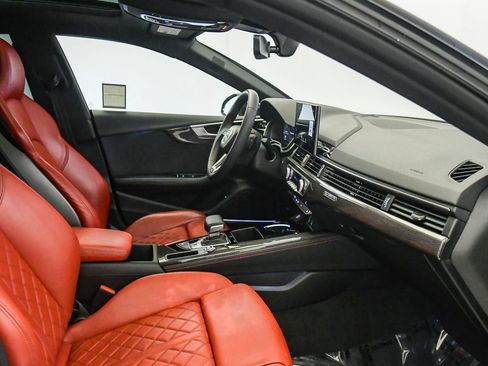Used 2022 Audi S5 Premium Plus w/ Premium Plus Package AWD/4WD image 17