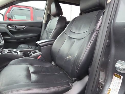 Used 2016 Nissan Rogue SL w/ SL Premium Package image 16