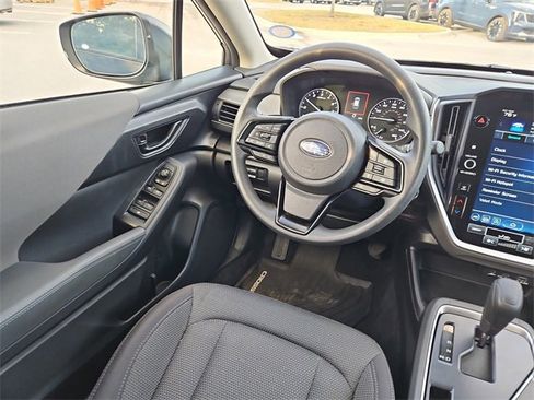 Used 2024 Subaru Crosstrek 2.0i Premium image 9