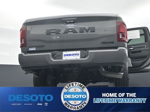 New 2026 RAM 2500 Laramie AWD/4WD image 74