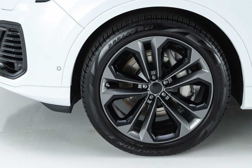 Used 2026 Audi Q7 3.0T Premium Plus w/ Premium Plus Package AWD/4WD image 50