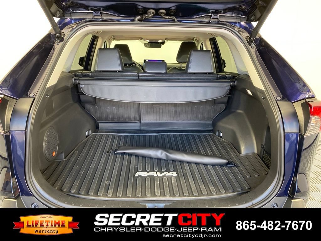 Used 2025 Toyota RAV4 Limited w/ Weather Package AWD/4WD image 28