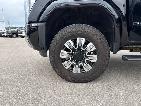 Used 2025 GMC Sierra 3500 Denali w/ Denali Reserve Package AWD/4WD image 43