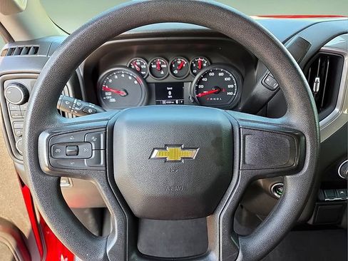 Used 2022 Chevrolet Silverado 1500 Custom AWD/4WD image 24