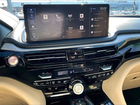 Used 2025 Acura MDX SH-AWD w/ Technology Package image 35