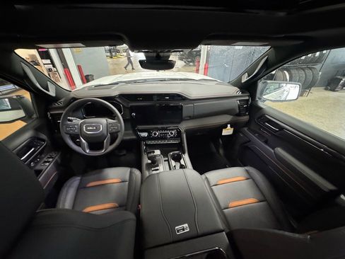 New 2026 GMC Sierra 1500 AT4 w/ Technology Package image 16
