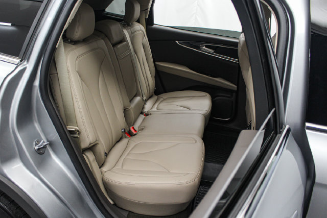 Used 2023 Lincoln Nautilus AWD w/ Premium Package image 20
