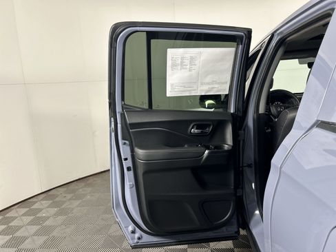 Used 2024 Honda Ridgeline RTL image 33