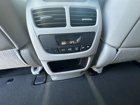 Used 2016 Acura MDX FWD w/ Technology Package image 16