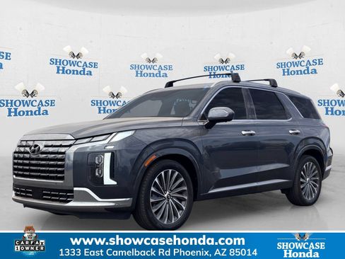Used 2023 Hyundai Palisade Calligraphy w/ Cargo Package FWD image 1