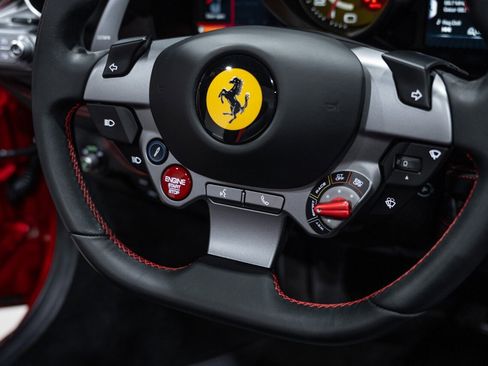 Used 2021 Ferrari F8 Tributo image 52