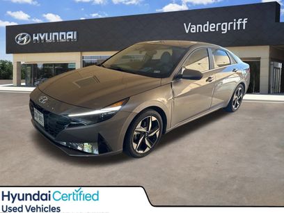 Used 2023 Hyundai Elantra Limited