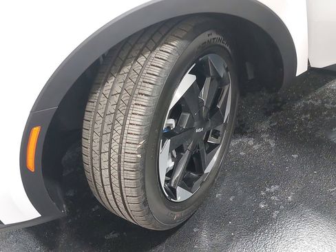 New 2025 Kia Sorento EX image 35