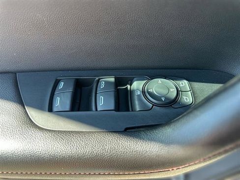 Used 2020 Chevrolet Blazer RS image 28