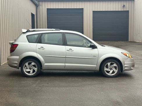 Used 2004 Pontiac Vibe w/ Moon And Tunes Value Package image 8