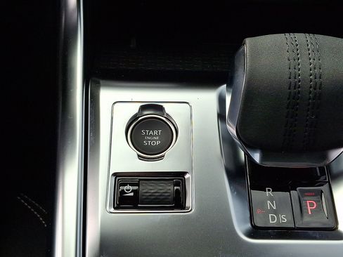 New 2024 Jaguar XF R-Dynamic SE AWD/4WD image 22