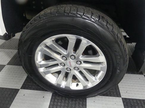 Used 2016 GMC Canyon SLT w/ Driver Alert Package image 15