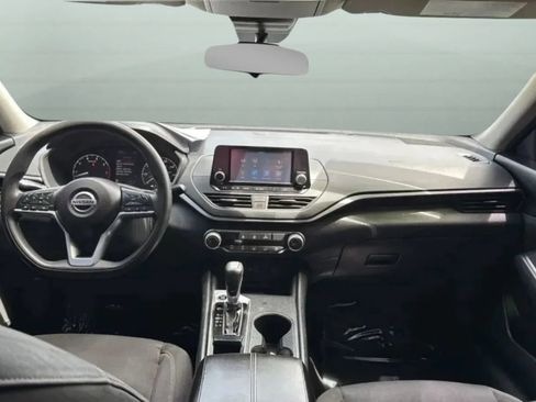 Used 2022 Nissan Altima 2.5 S FWD image 34