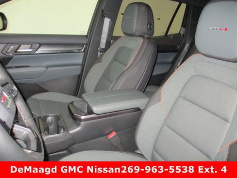 New 2026 GMC Terrain AT4 image 17