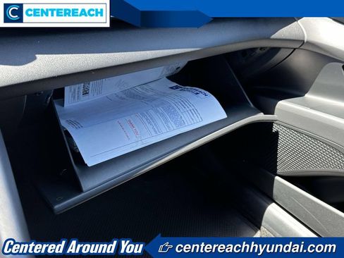 Used 2025 Hyundai Elantra Sport FWD image 27