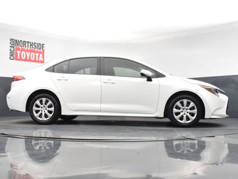 Used 2024 Toyota Corolla LE FWD image 27