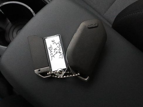 Used 2025 Kia K4 FWD image 30