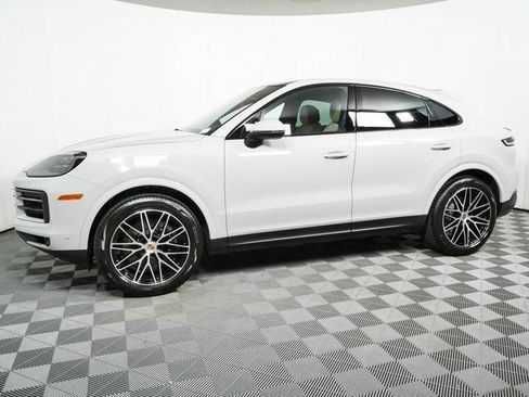 New 2026 Porsche Cayenne Coupe AWD/4WD image 2