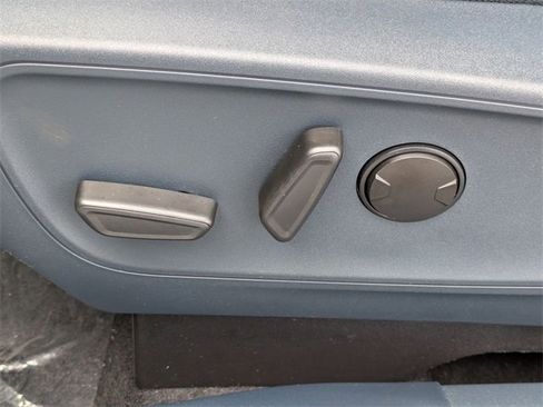 New 2025 Ford Maverick XLT w/ XLT Luxury Package image 15