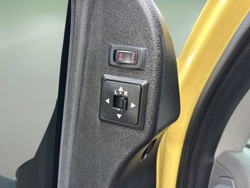 Used 2022 Ford E-450 and Econoline 450 Super Duty RWD image 38