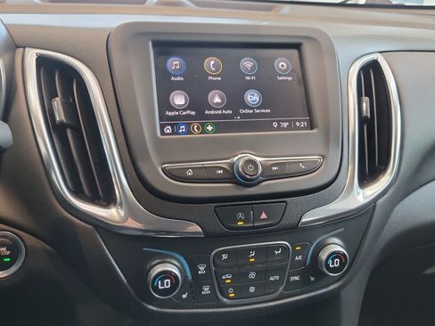 Used 2022 Chevrolet Equinox LT AWD/4WD image 13