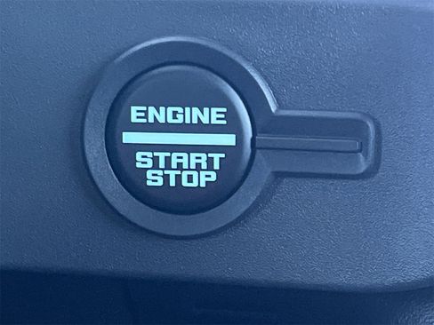 New 2025 Ford Bronco Big Bend w/ Black Diamond Package image 5