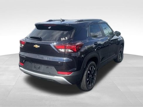 Certified 2021 Chevrolet TrailBlazer LT w/ Convenience Package FWD image 4