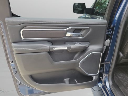 Used 2023 RAM 1500 Laramie AWD/4WD image 26