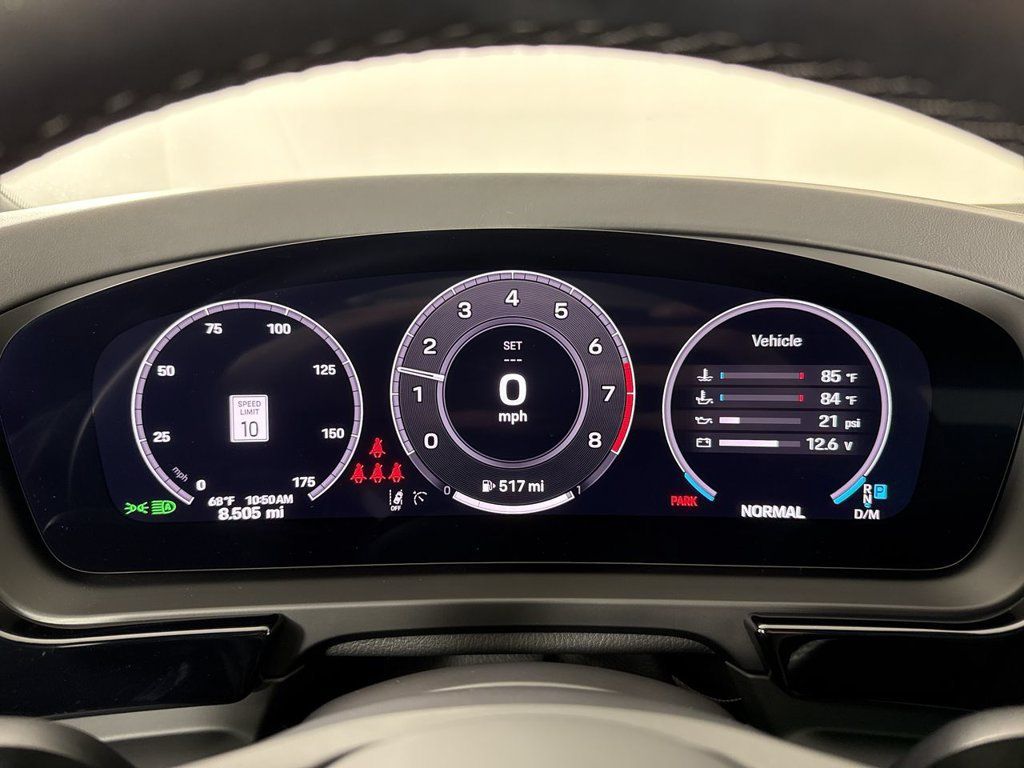 Certified 2026 Porsche Cayenne AWD/4WD image 37