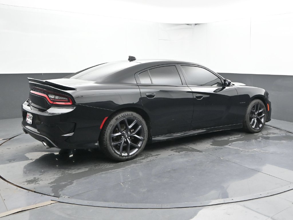 Used 2022 Dodge Charger R/T w/ Plus Group RWD image 3