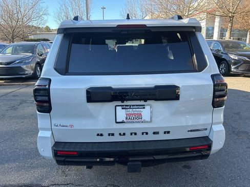 New 2026 Toyota 4Runner Platinum image 16