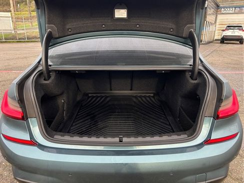 Used 2021 BMW 330i xDrive Sedan w/ Premium Package image 24