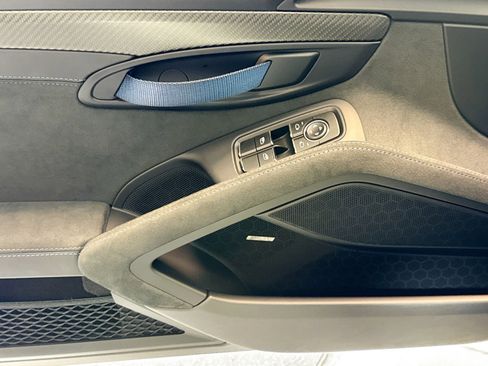 Used 2023 Porsche 718 Cayman GT4 RS image 11