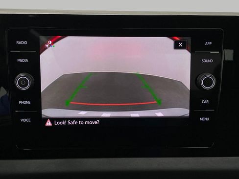 New 2025 Volkswagen Jetta SE image 21