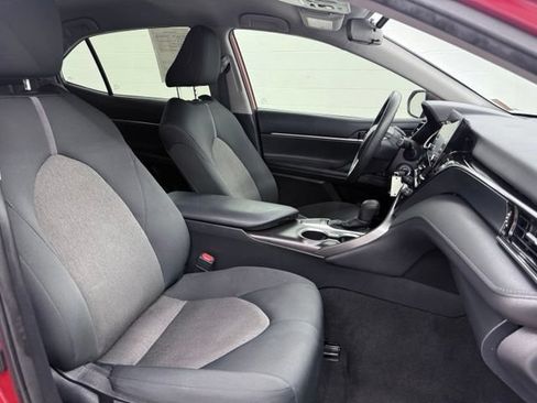 Used 2023 Toyota Camry LE FWD image 17