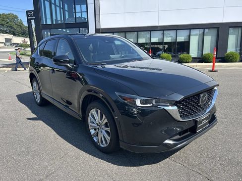 Used 2023 MAZDA CX-5 Signature AWD/4WD image 2