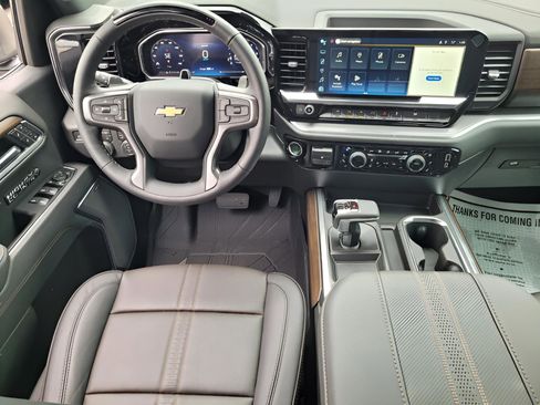 New 2026 Chevrolet Silverado 1500 High Country w/ High Country Premium Package image 18
